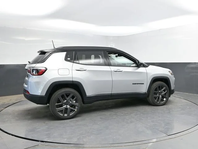 Nuevos JEEP COMPASS à Estados chez autogozo
