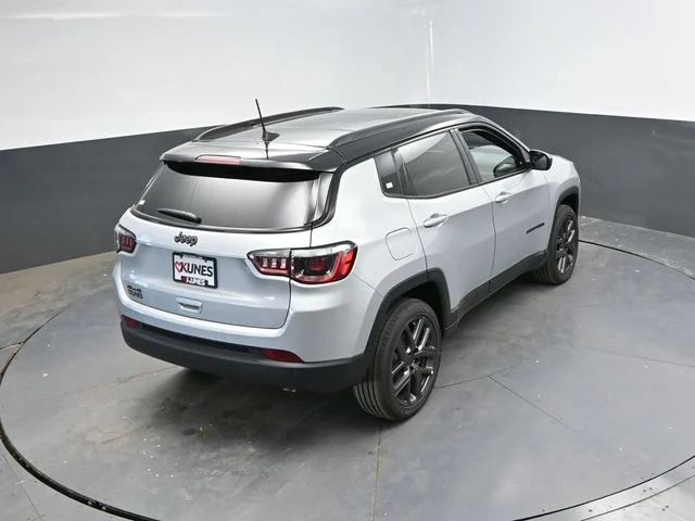 Nuevos JEEP COMPASS à Estados chez autogozo