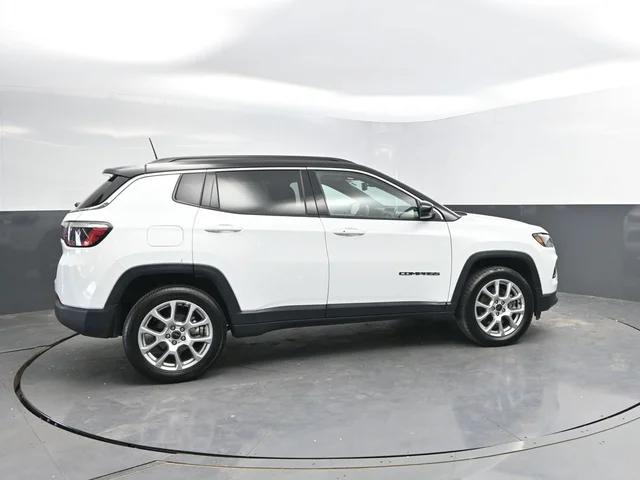 SEMINUEVOS JEEP Compass a Estados en autogozo