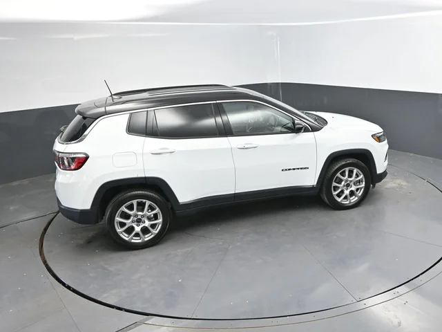 SEMINUEVOS JEEP Compass a Estados en autogozo
