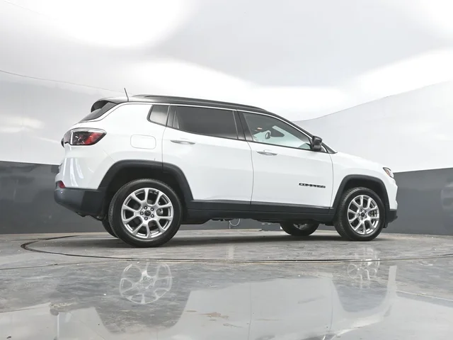 SEMINUEVOS JEEP Compass a Estados en autogozo