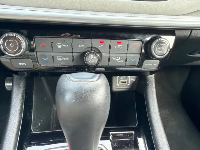 SEMINUEVOS JEEP Compass a Estados en autogozo