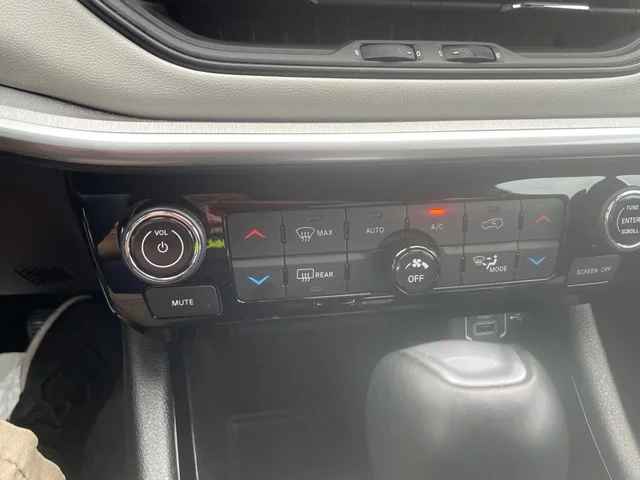 SEMINUEVOS JEEP Compass a Estados en autogozo