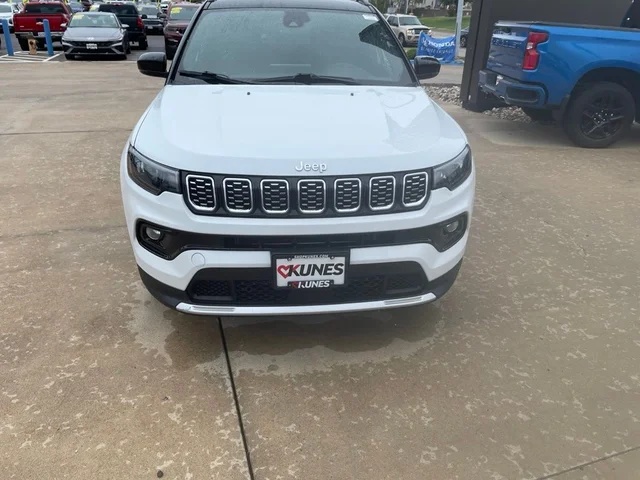 SEMINUEVOS JEEP Compass a Estados en autogozo