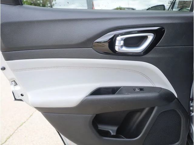 SEMINUEVOS JEEP Compass a Estados en autogozo