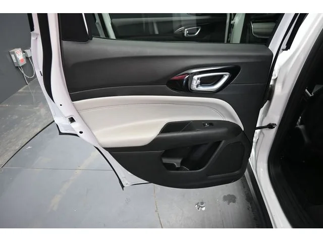SEMINUEVOS JEEP Compass a Estados en autogozo