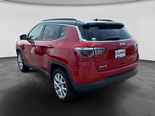 SEMINUEVOS JEEP Compass a Estados en autogozo