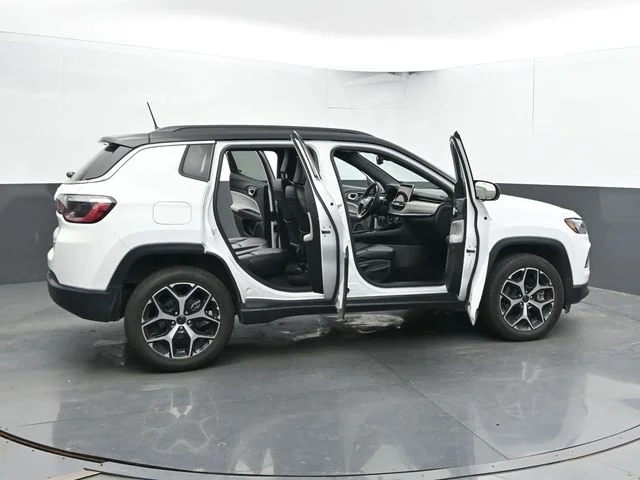 SEMINUEVOS JEEP Compass a Estados en autogozo