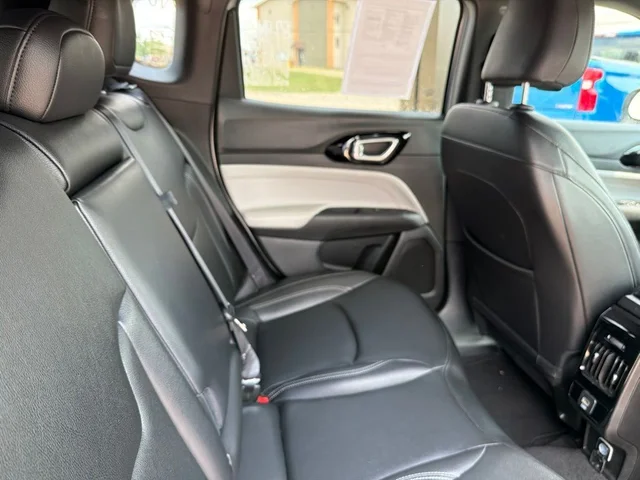 SEMINUEVOS JEEP Compass a Estados en autogozo