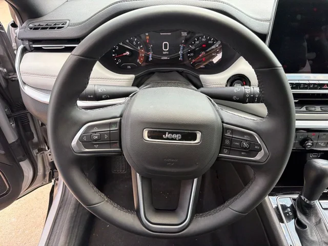 SEMINUEVOS JEEP Compass a Estados en autogozo
