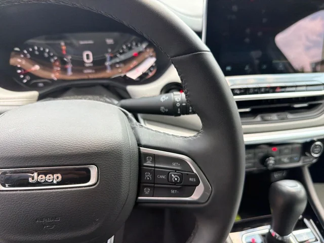 SEMINUEVOS JEEP Compass a Estados en autogozo