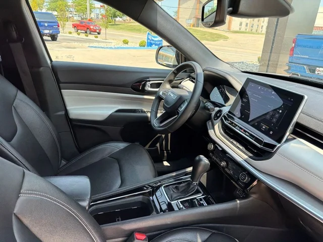 SEMINUEVOS JEEP Compass a Estados en autogozo