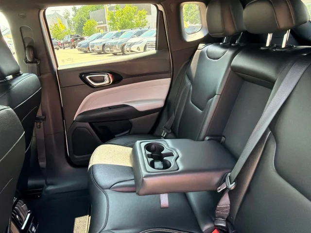 SEMINUEVOS JEEP Compass a Estados en autogozo