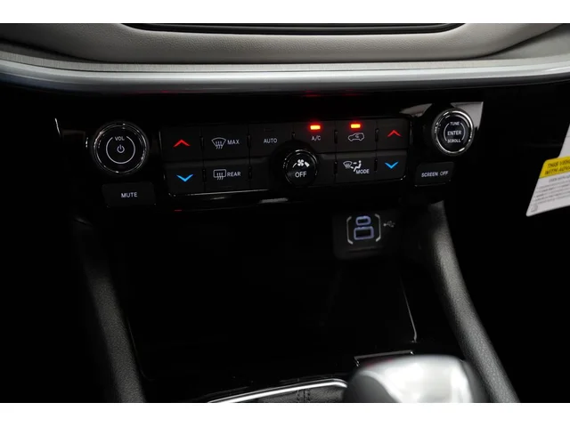 Nuevos JEEP COMPASS à Estados chez autogozo