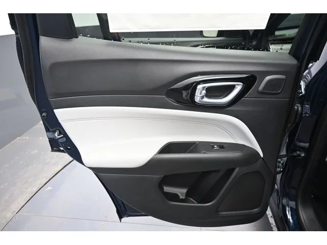 Nuevos JEEP COMPASS à Estados chez autogozo