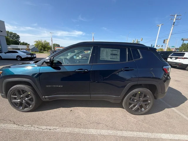 Nuevos JEEP COMPASS à Estados chez autogozo