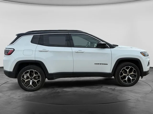 SEMINUEVOS JEEP Compass a Estados en autogozo