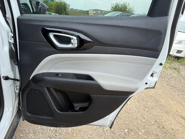 SEMINUEVOS JEEP Compass a Estados en autogozo