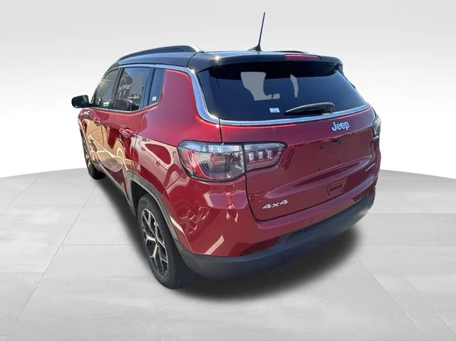 SEMINUEVOS JEEP Compass a Estados en autogozo