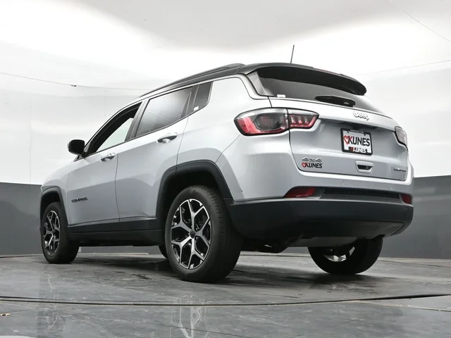 SEMINUEVOS JEEP Compass a Estados en autogozo