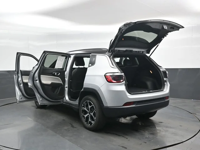 SEMINUEVOS JEEP Compass a Estados en autogozo