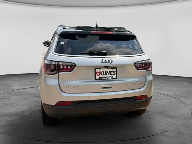 SEMINUEVOS JEEP Compass a Estados en autogozo