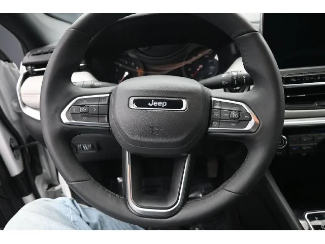 SEMINUEVOS JEEP Compass a Estados en autogozo