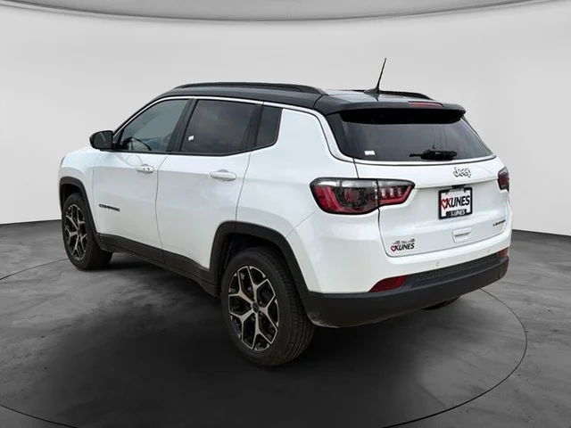 SEMINUEVOS JEEP Compass a Estados en autogozo