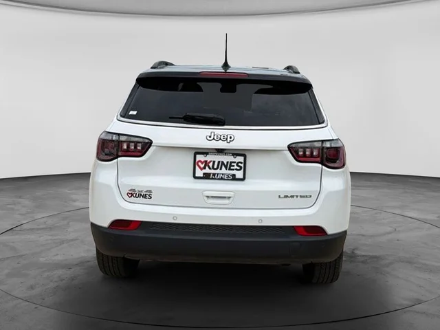 SEMINUEVOS JEEP Compass a Estados en autogozo