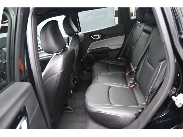 Nuevos JEEP COMPASS à Estados chez autogozo