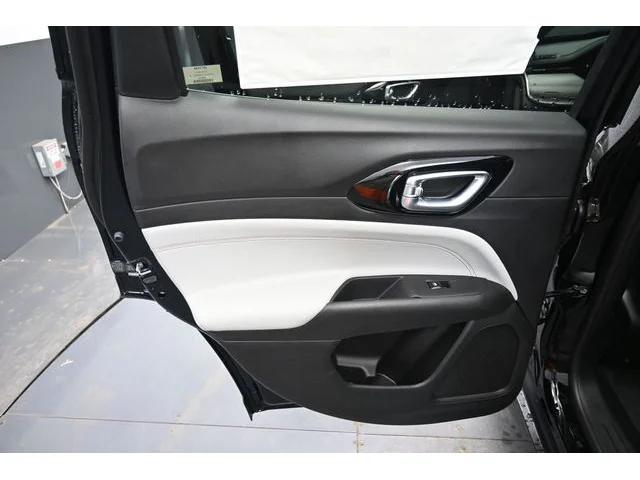 Nuevos JEEP COMPASS à Estados chez autogozo