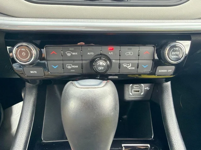 SEMINUEVOS JEEP Compass a Estados en autogozo