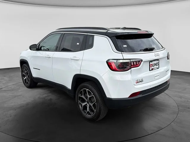 SEMINUEVOS JEEP Compass a Estados en autogozo