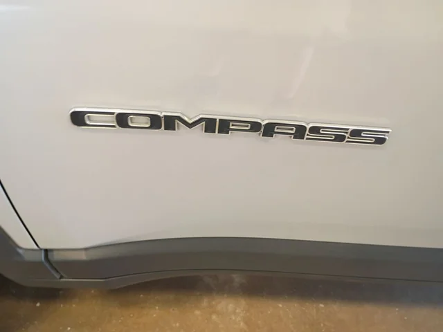 SEMINUEVOS JEEP Compass a Estados en autogozo