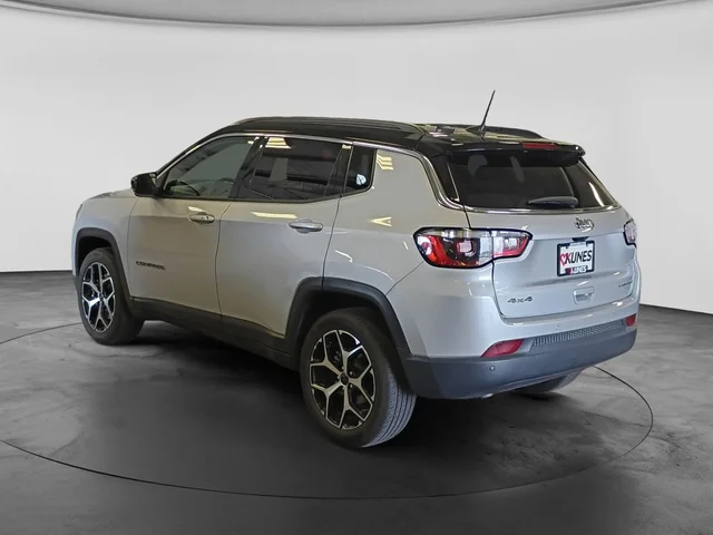 SEMINUEVOS JEEP Compass a Estados en autogozo
