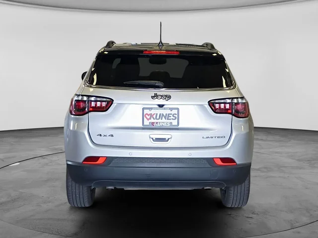 SEMINUEVOS JEEP Compass a Estados en autogozo