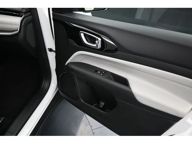SEMINUEVOS JEEP Compass a Estados en autogozo
