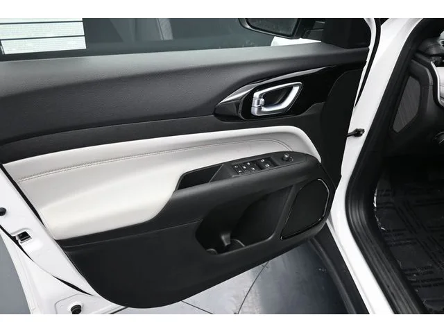 SEMINUEVOS JEEP Compass a Estados en autogozo