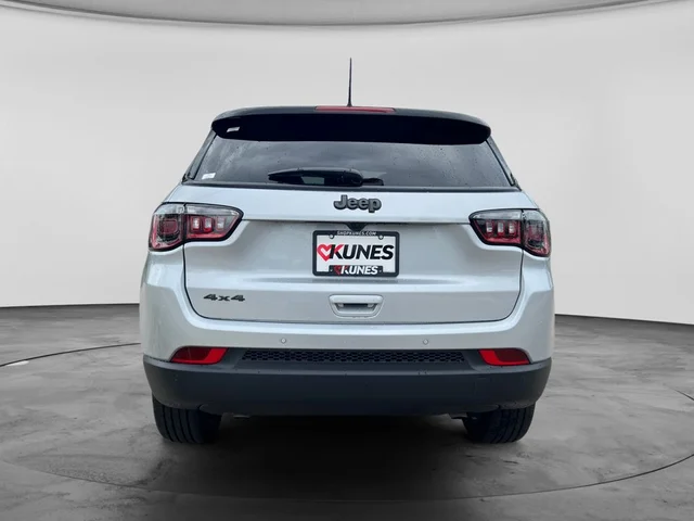 SEMINUEVOS JEEP Compass a Estados en autogozo