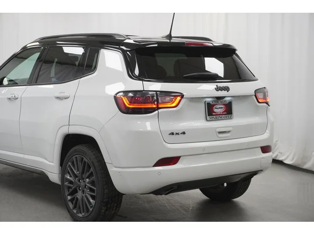 SEMINUEVOS JEEP Compass a Estados en autogozo