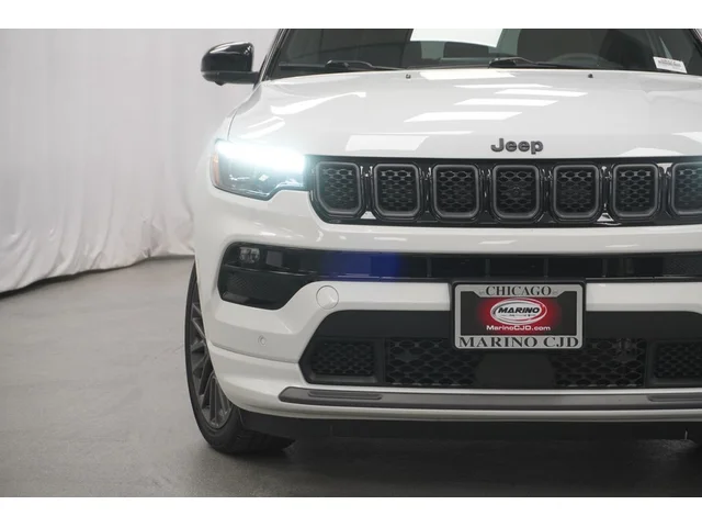 SEMINUEVOS JEEP Compass a Estados en autogozo