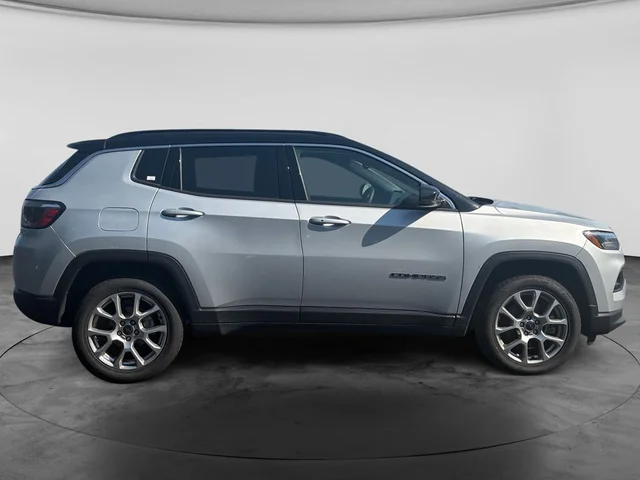 SEMINUEVOS JEEP Compass a Estados en autogozo