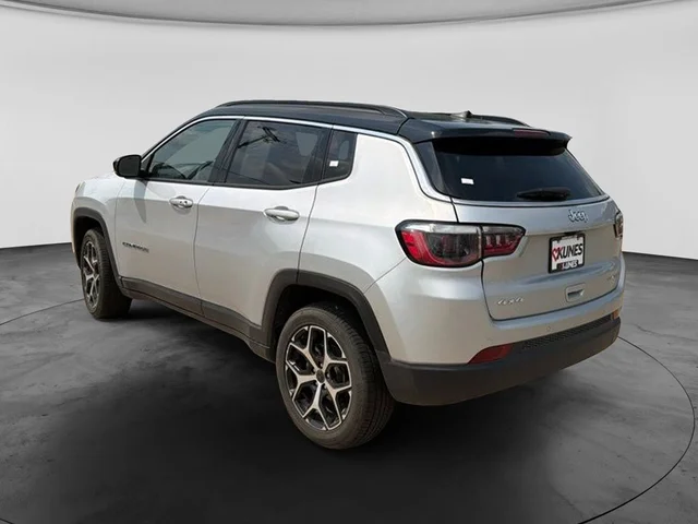 SEMINUEVOS JEEP Compass a Estados en autogozo