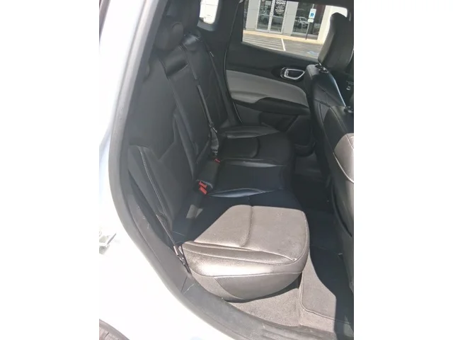 SEMINUEVOS JEEP Compass a Estados en autogozo