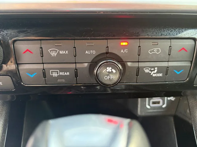 SEMINUEVOS JEEP Compass a Estados en autogozo