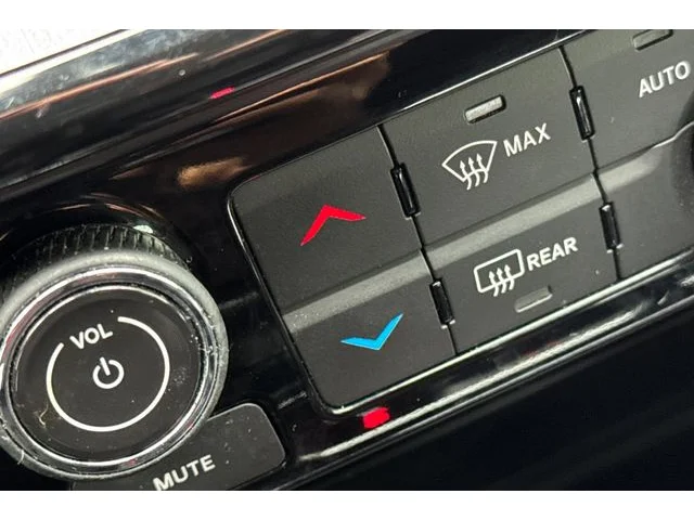 SEMINUEVOS JEEP Compass at ELK GROVE in Elk Grove Buick GMC