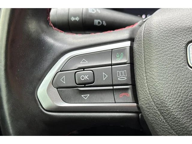 SEMINUEVOS JEEP Compass at ELK GROVE in Elk Grove Buick GMC