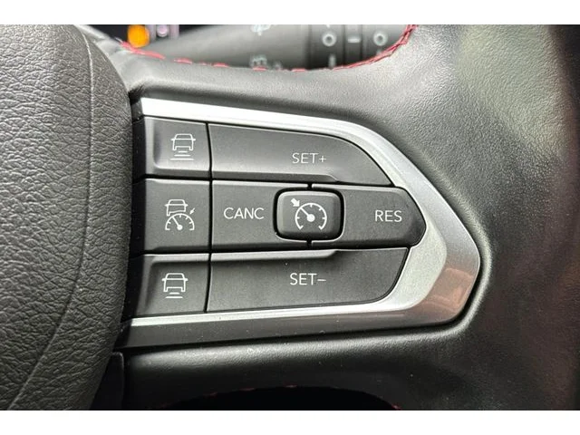 SEMINUEVOS JEEP Compass at ELK GROVE in Elk Grove Buick GMC