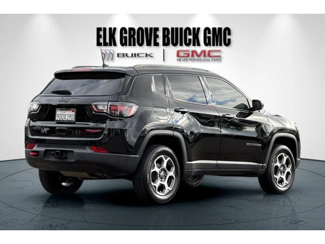SEMINUEVOS JEEP Compass at ELK GROVE in Elk Grove Buick GMC