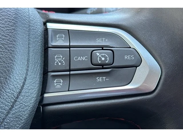 SEMINUEVOS JEEP Compass at ELK GROVE in Elk Grove Buick GMC